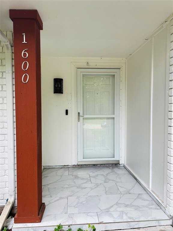 1600 Canadian Trl - Photo 2 of 31