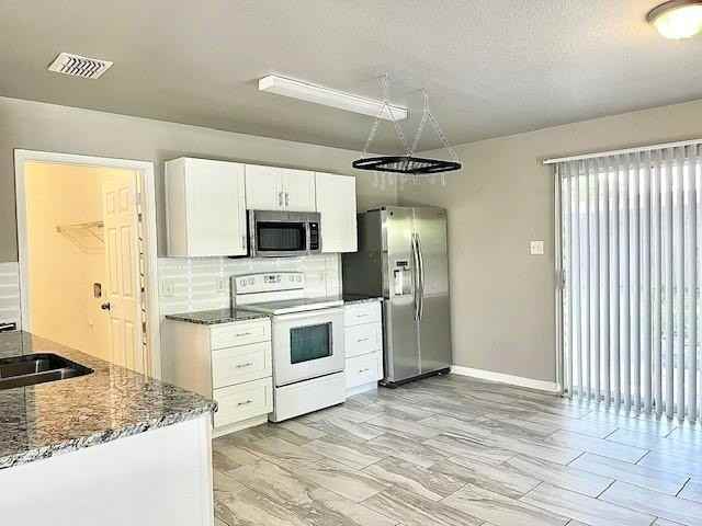 2809 Briargrove Ln - Photo 5 of 20
