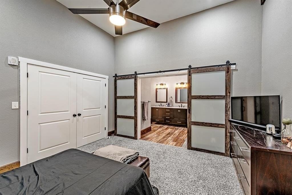 204 W Main St #101 - Photo 6 of 15