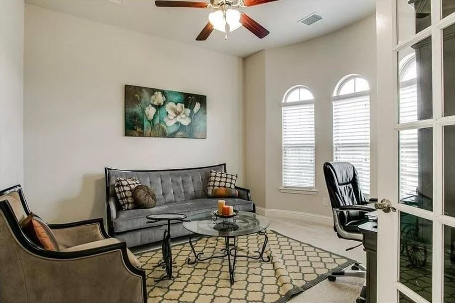 4639 Canal St - Photo 5 of 24