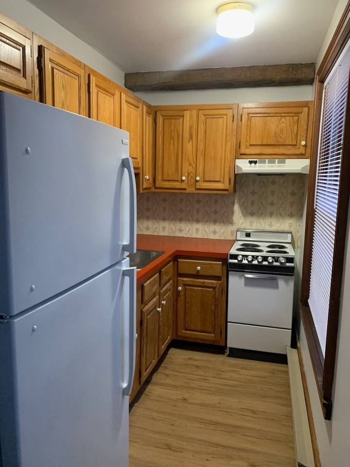 32 N College St #5 - Photo 6 of 13