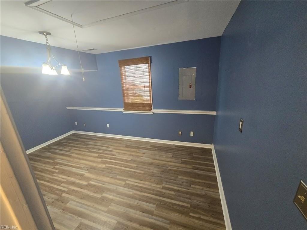 921 Martingale Ct - Photo 4 of 27