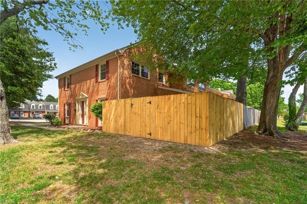 399 Circuit Ln #F - Photo 2 of 25