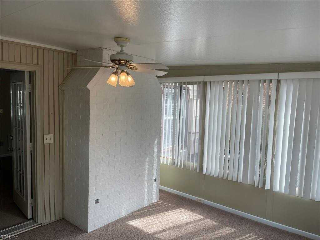 154 Kenilworth Dr - Photo 5 of 14