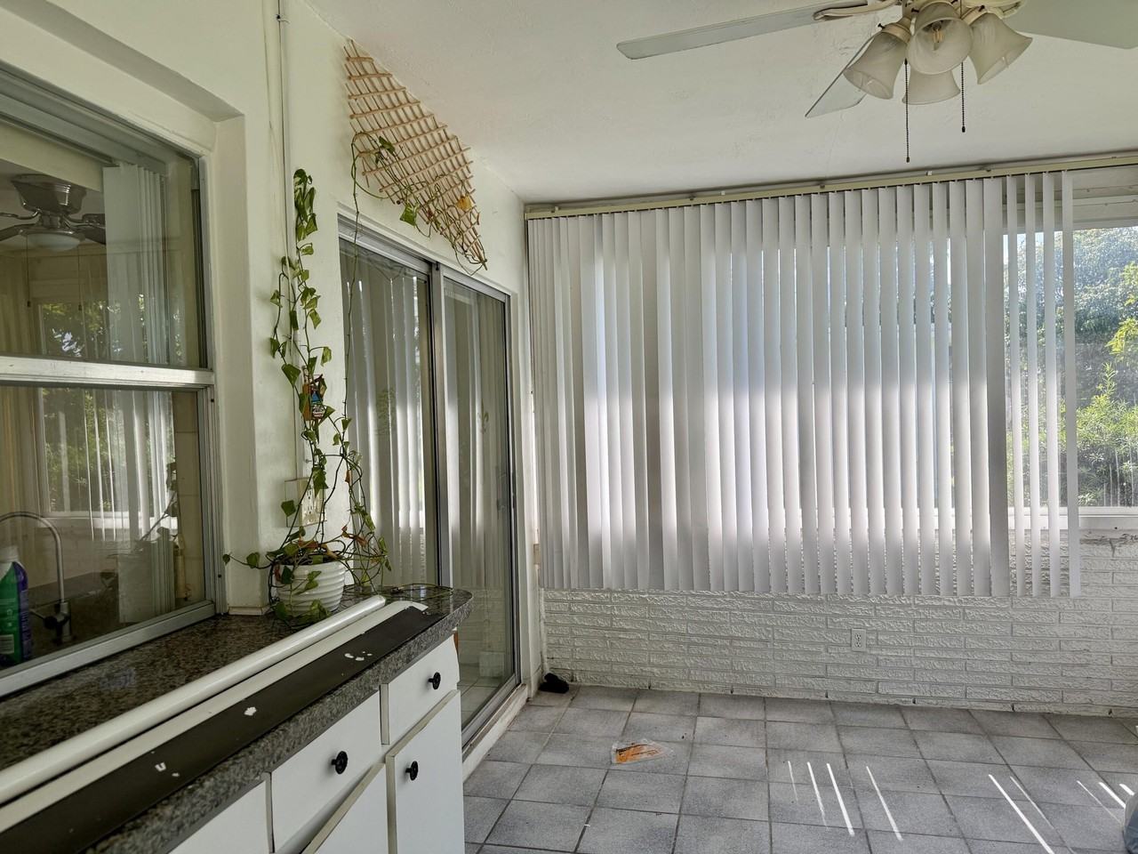 7105 Nw 70th Ct - Photo 6 of 16