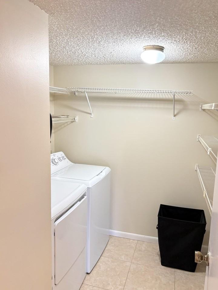 822 Sky Pine Way #C1 - Photo 6 of 18