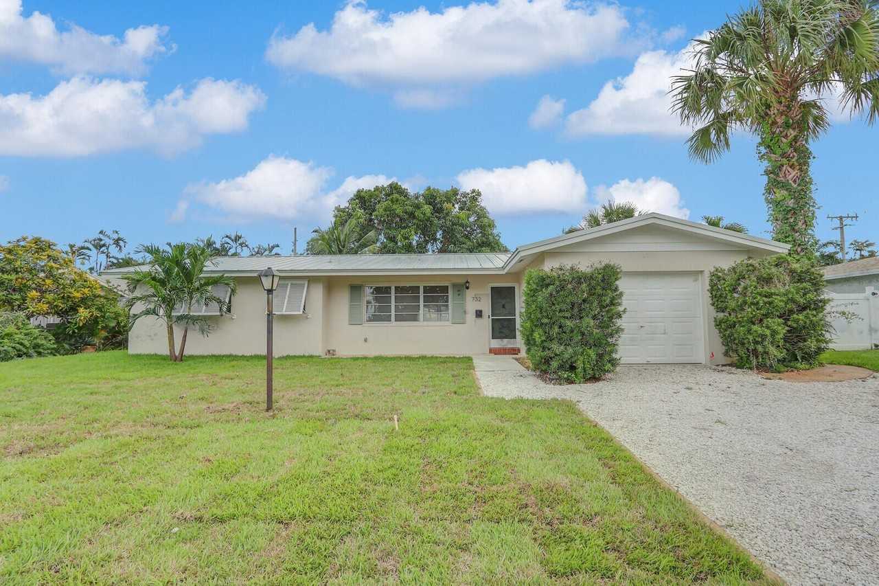 732 Pelican Way - Photo 4 of 36