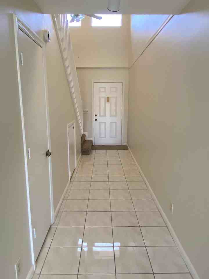 2217 Discovery Cir W - Photo 7 of 15