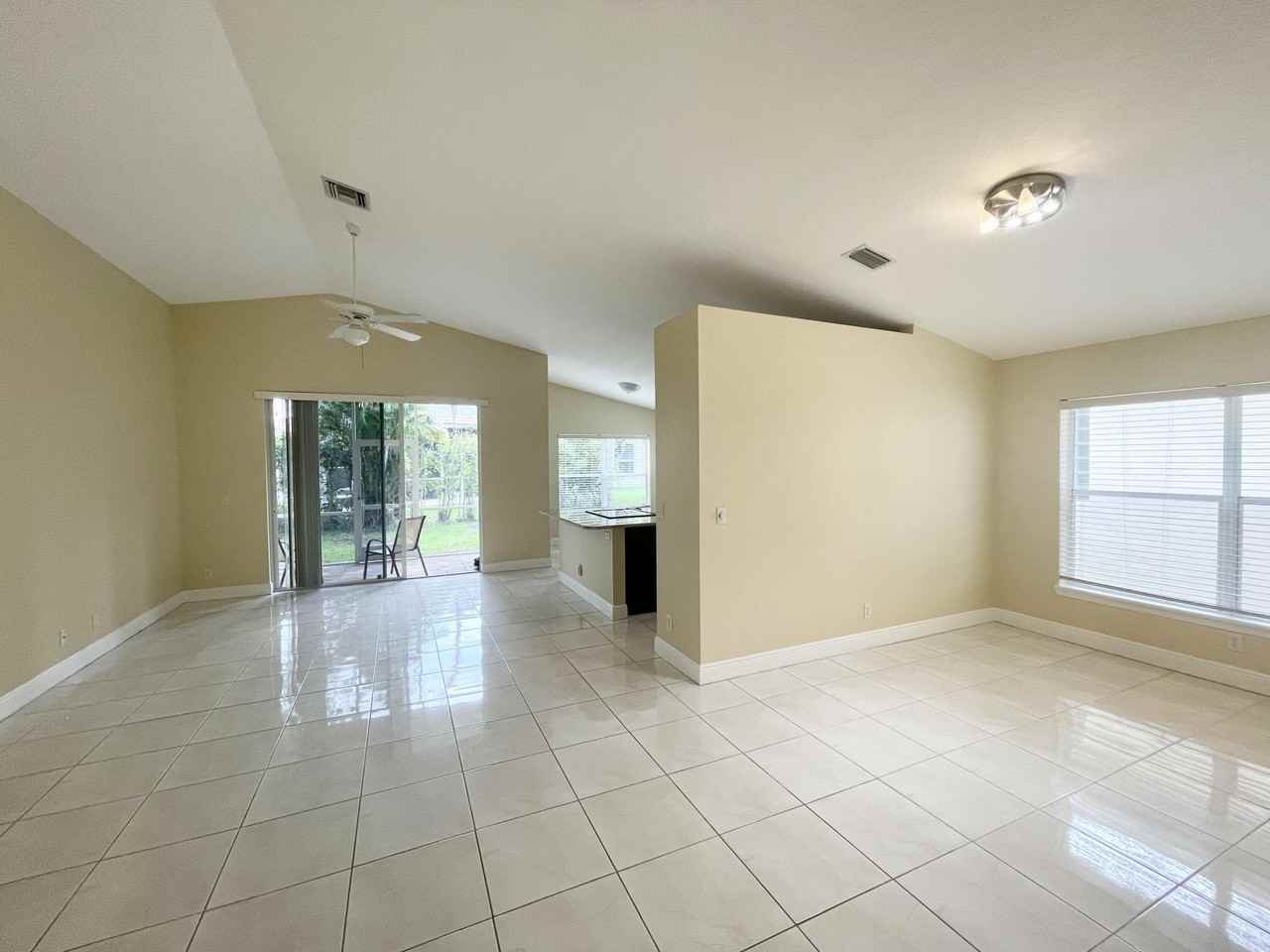 2425 Pigeon Cay - Photo 2 of 31