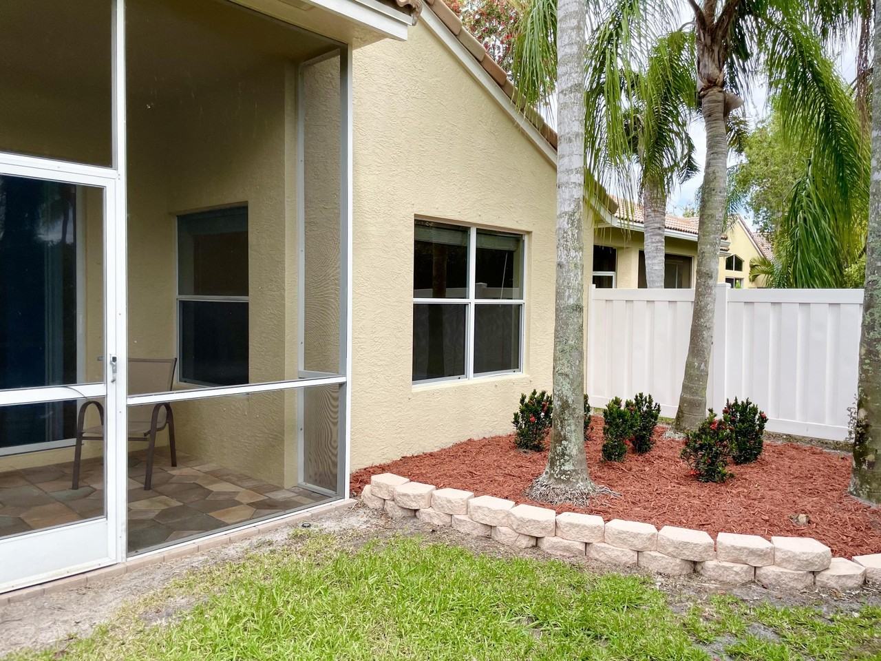 2425 Pigeon Cay - Photo 7 of 31