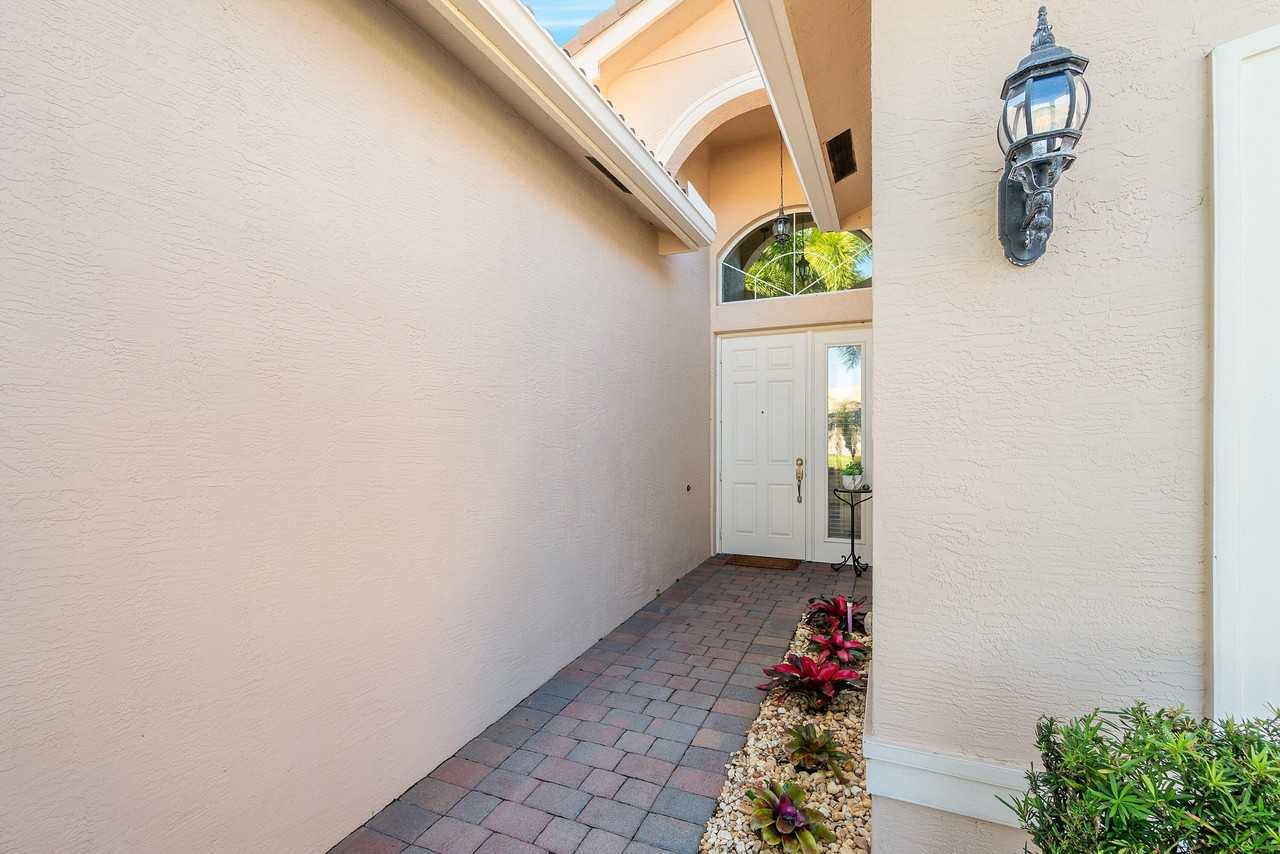 12455 Laguna Valley Ter - Photo 4 of 50