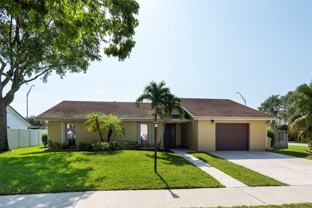 2101 Nw 101st Ter - Photo 1 of 1