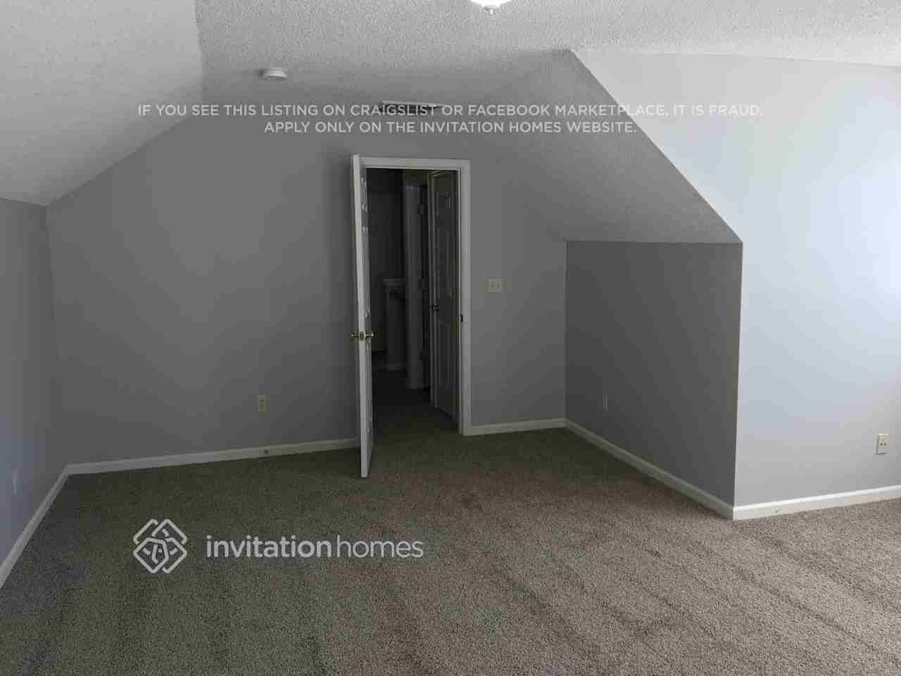 7609 Saddle Trail Ln - Photo 6 of 10