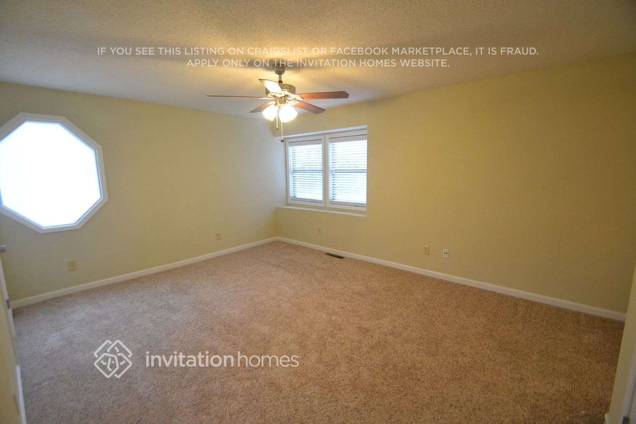 6198 Brookside Ln - Photo 2 of 7
