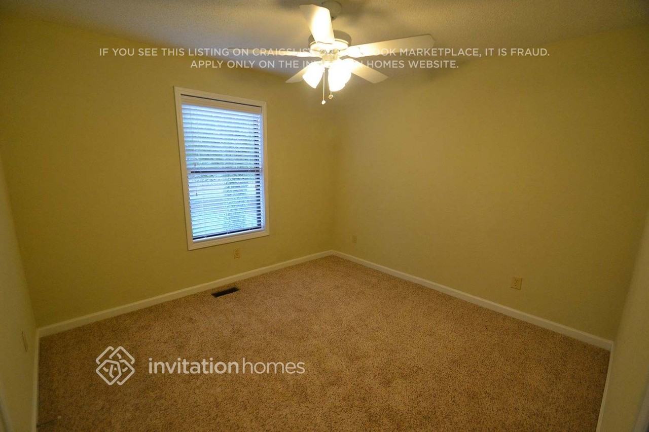 6198 Brookside Ln - Photo 3 of 7