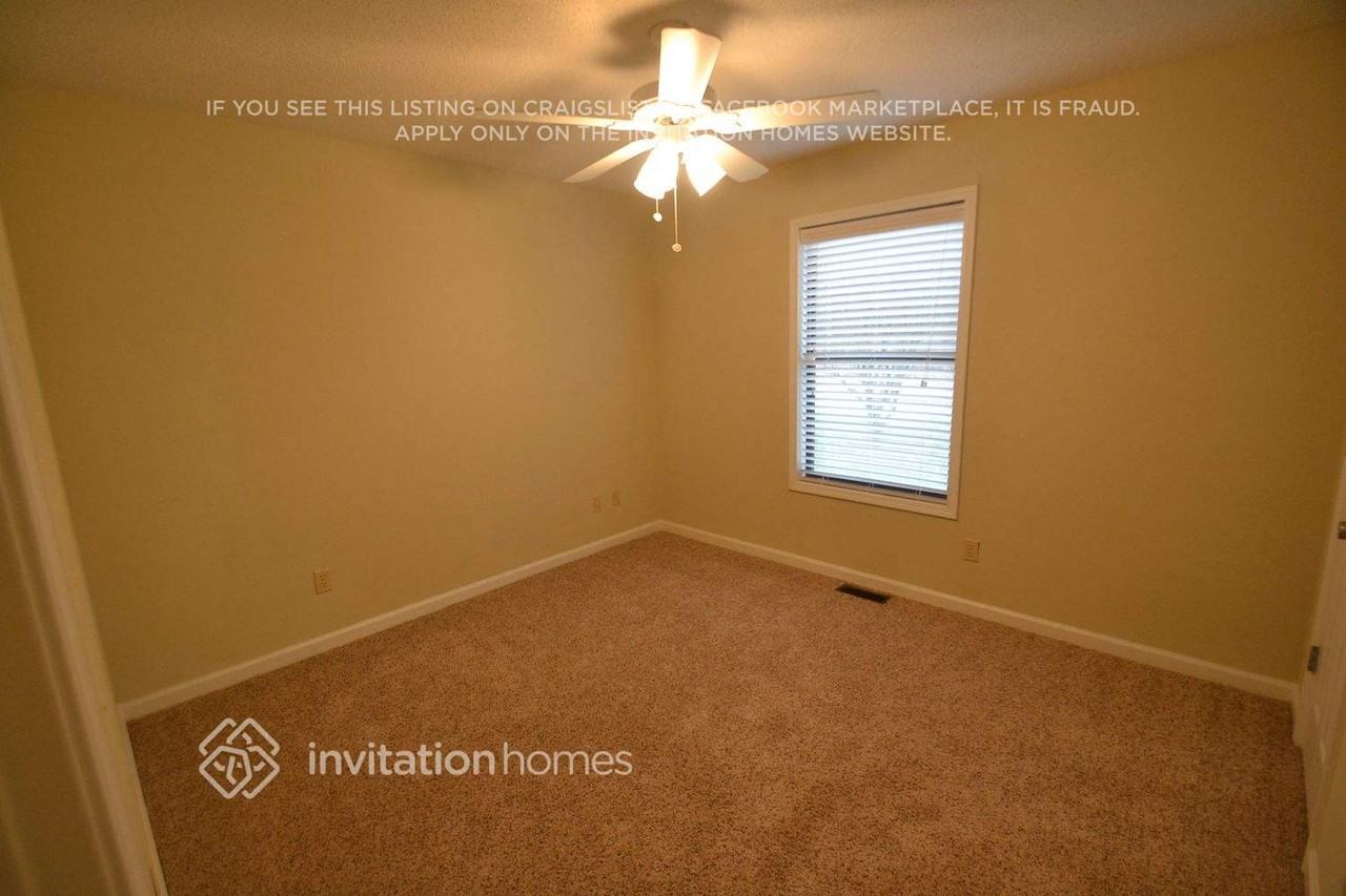 6198 Brookside Ln - Photo 4 of 7