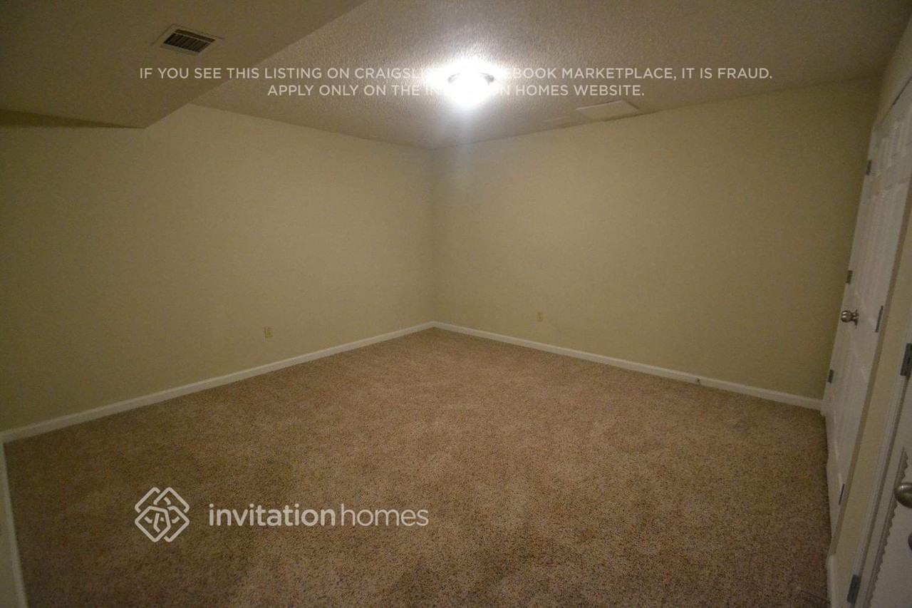 6198 Brookside Ln - Photo 5 of 7