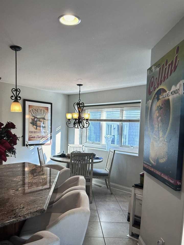 1908 East Dr - Photo 5 of 15