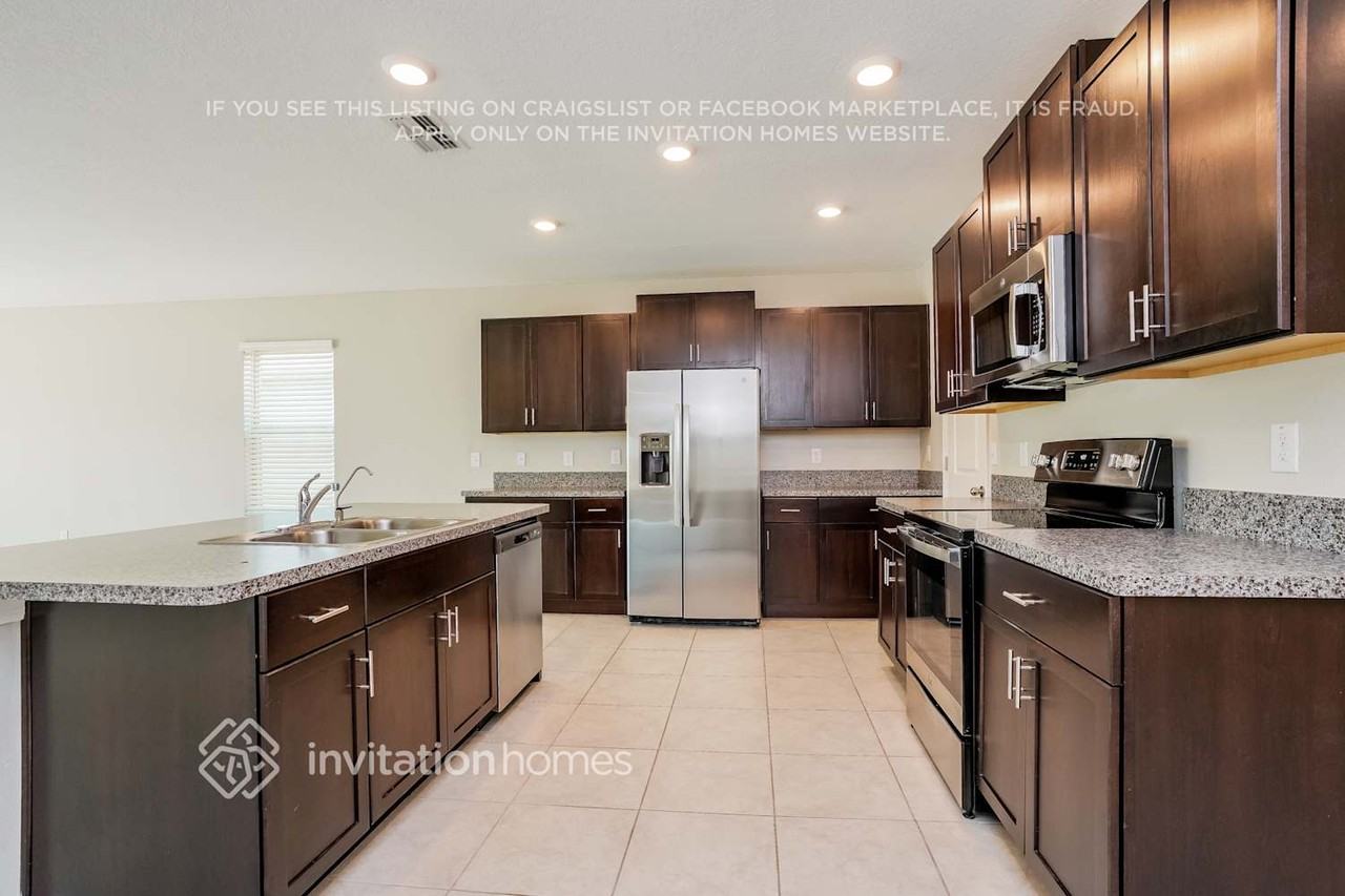 1465 Flower Dust Dr - Photo 5 of 25