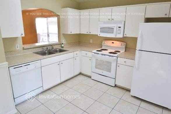 8411 Quarter Horse Dr - Photo 4 of 10