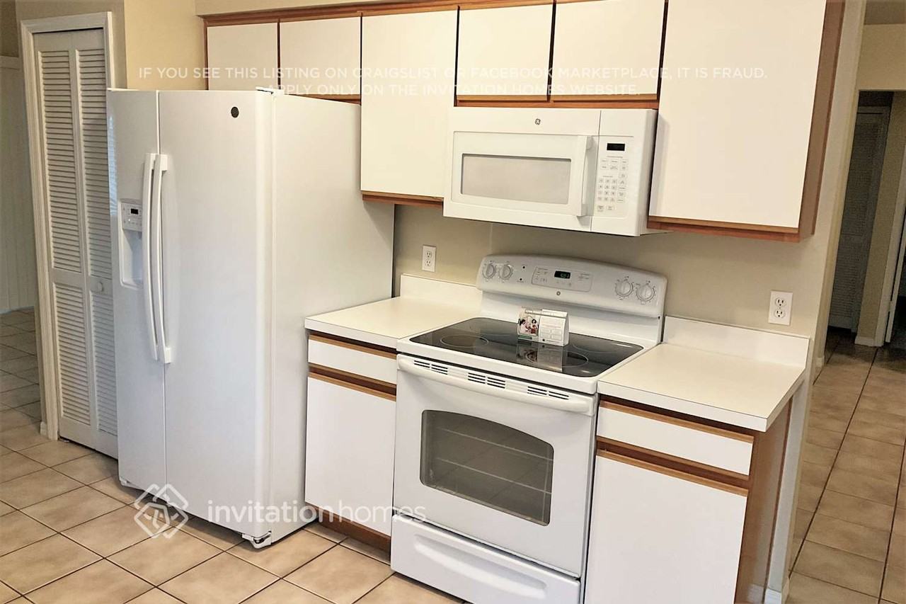 4311 Kipling Ave - Photo 6 of 14