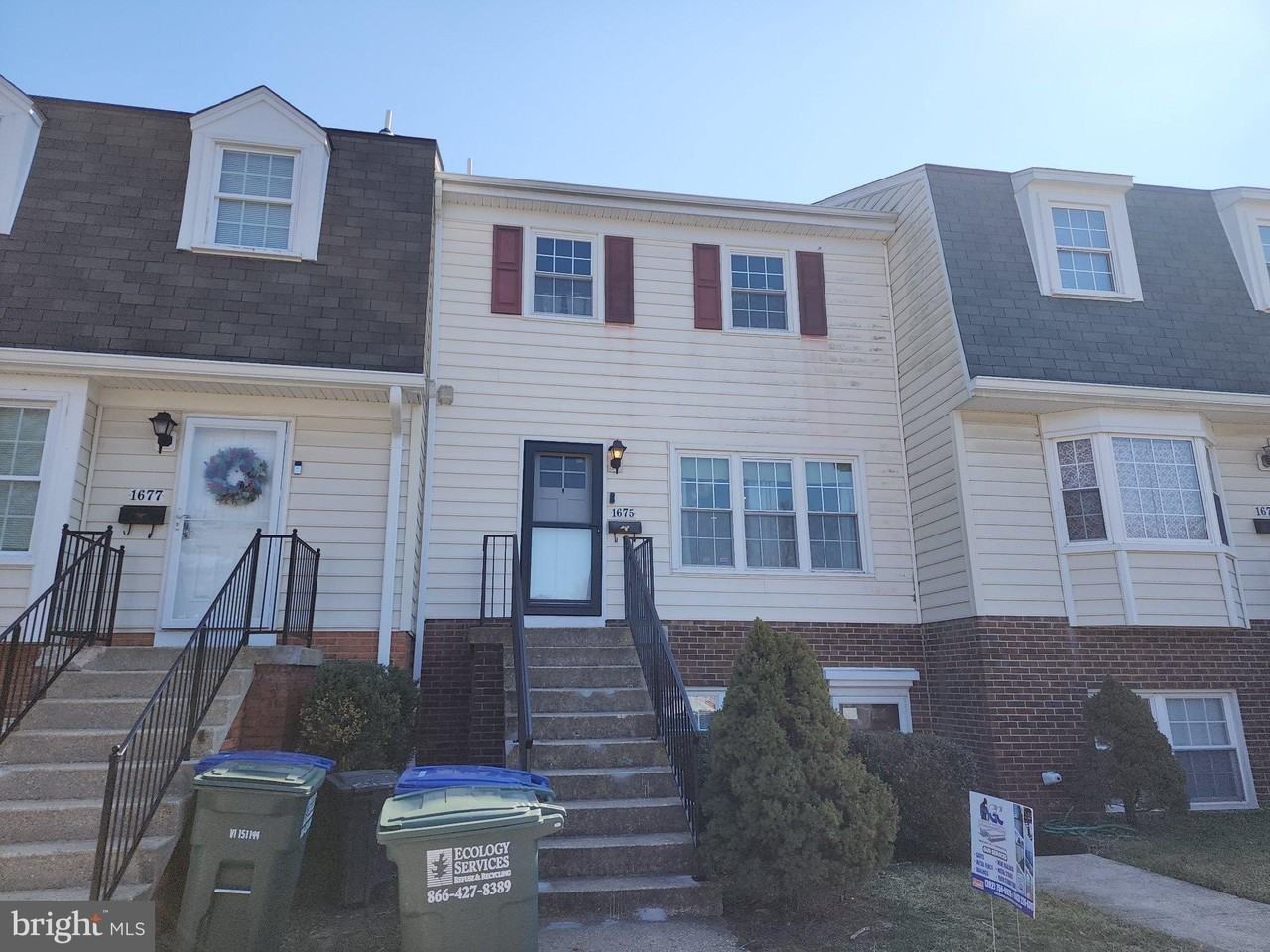 1675 Ridgely Ct #182 - Photo 5 of 10