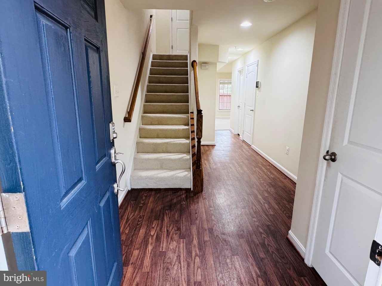 8218 Carinoso Way - Photo 2 of 15