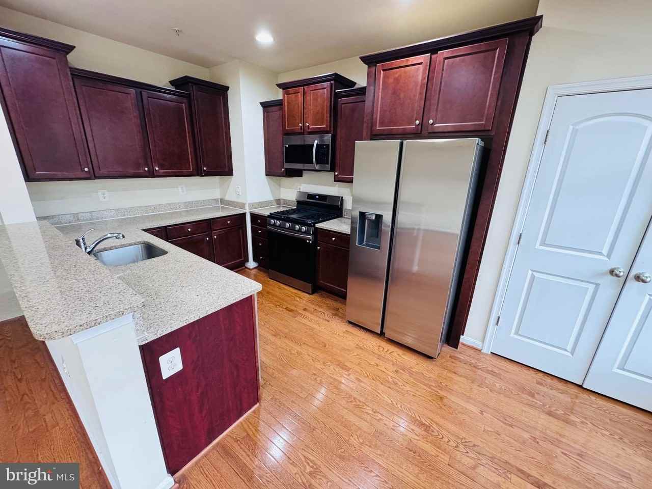 8218 Carinoso Way - Photo 5 of 15