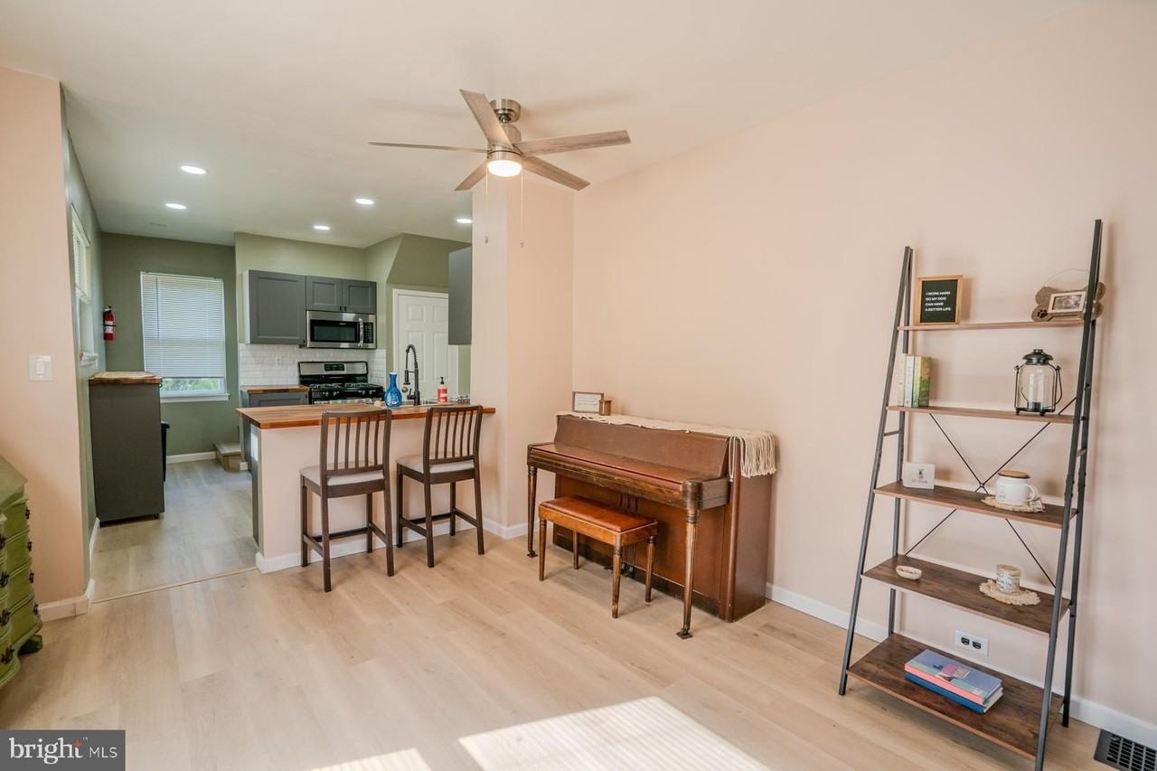 17 E Oakland Ave - Photo 7 of 23