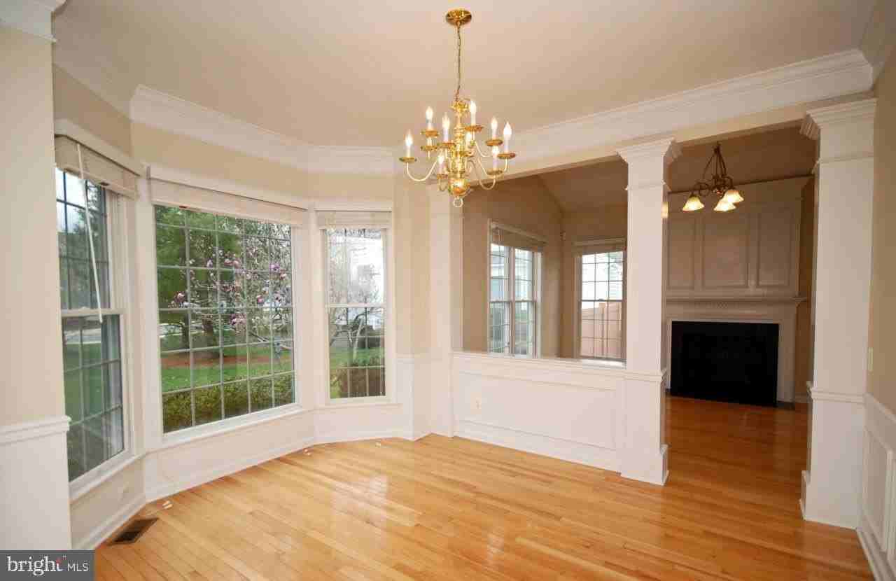 31 Maidenhead Rd - Photo 4 of 35