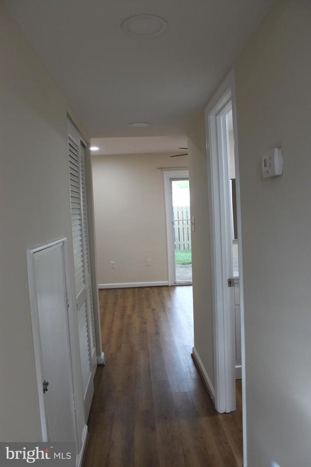 10130 Shiloh Ct - Photo 2 of 17