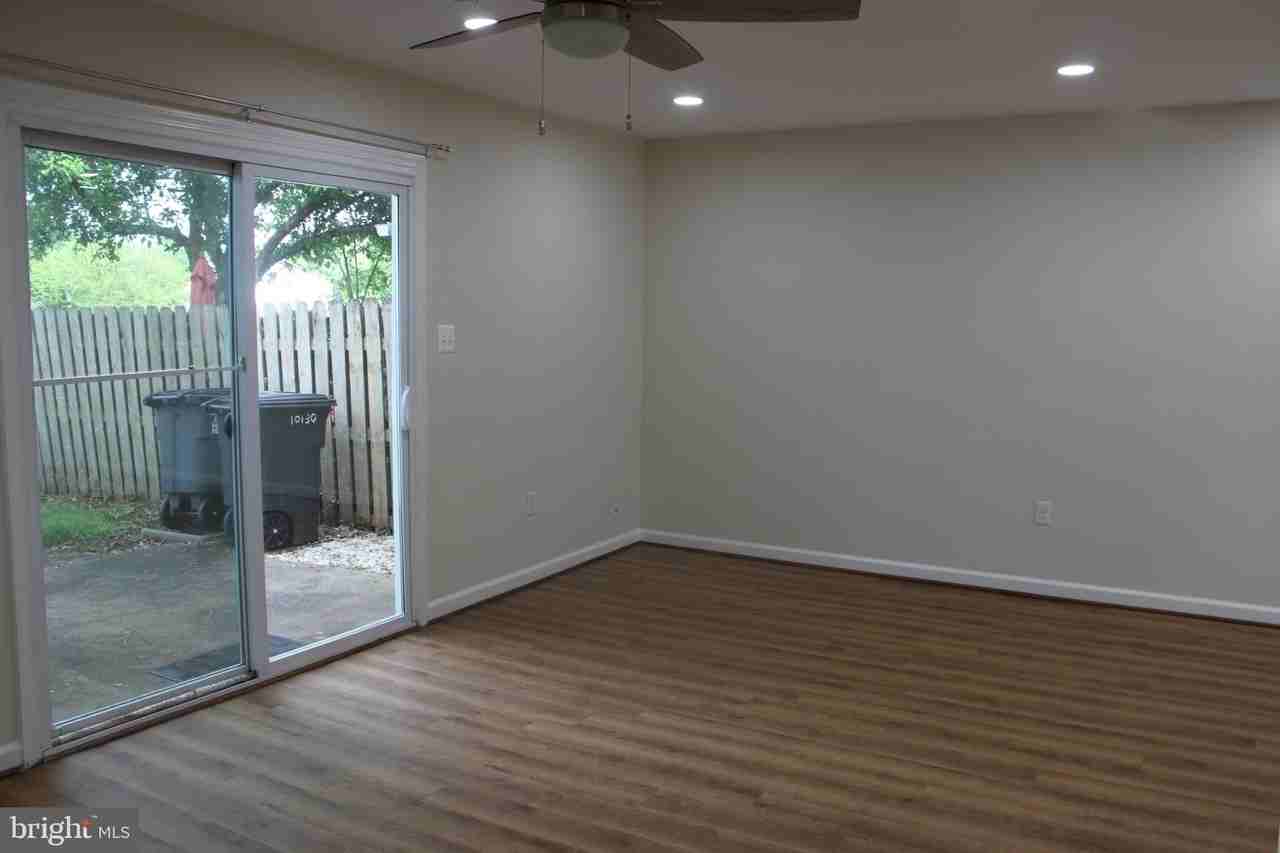 10130 Shiloh Ct - Photo 6 of 17