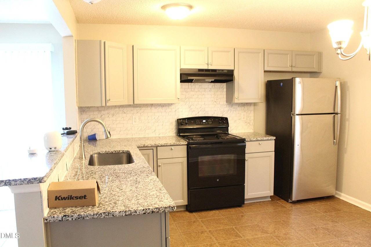 4305 Standing Rock Way - Photo 2 of 11