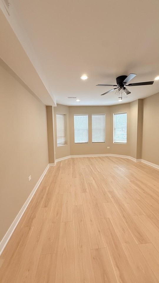 4901 W Parker Ave - Photo 2 of 9