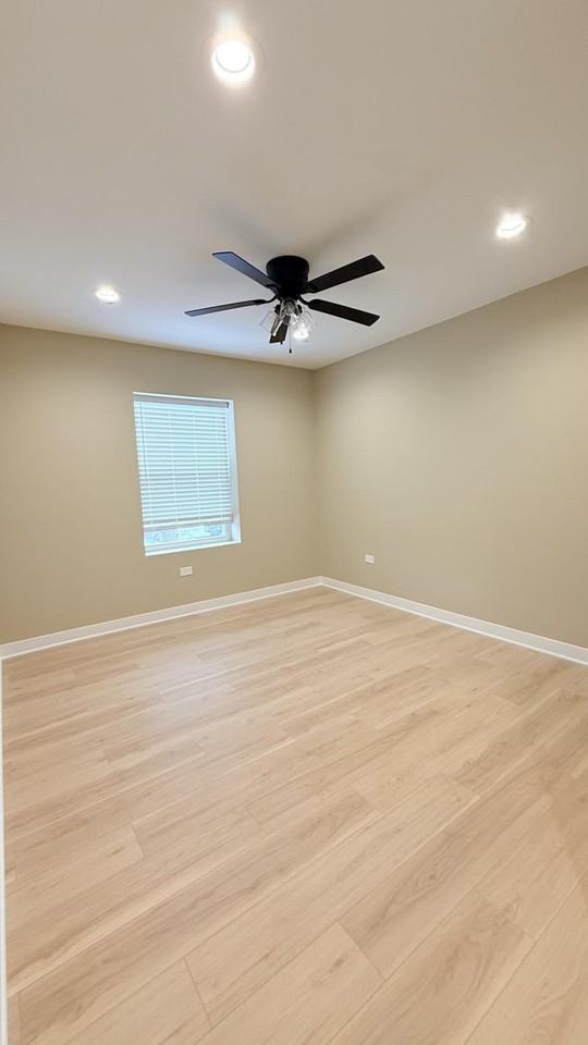 4901 W Parker Ave - Photo 5 of 9