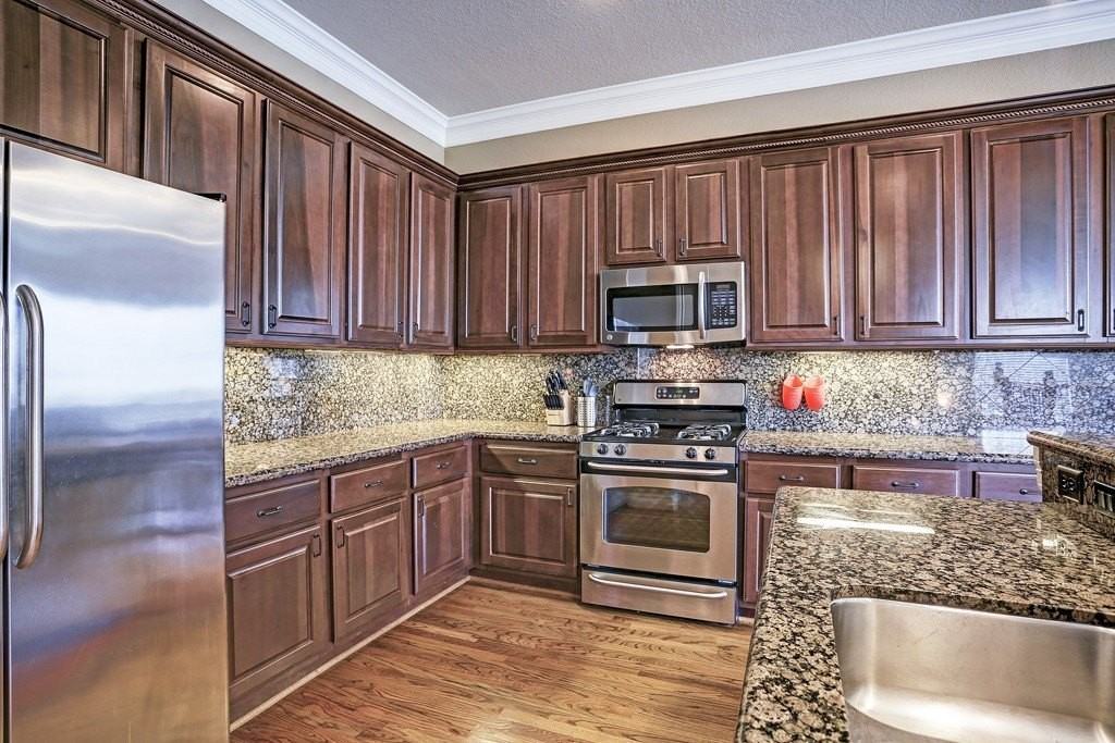 337 Cage St - Photo 5 of 20