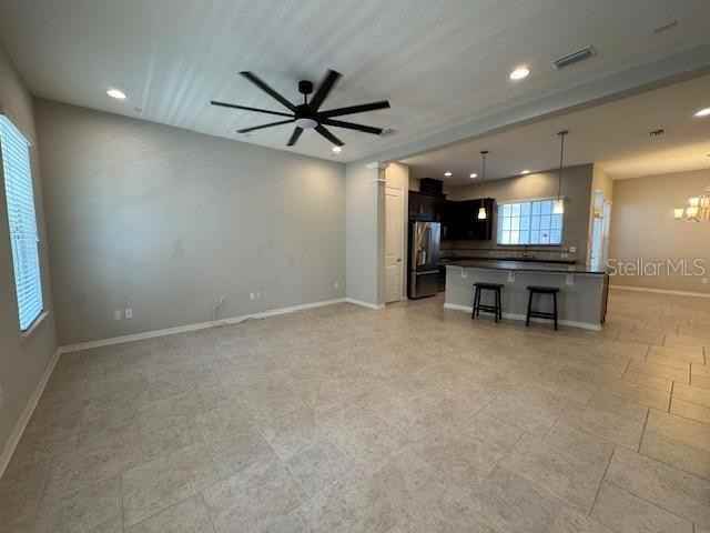 1432 Resolute St - Photo 4 of 33