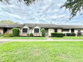 featured image of 3918 Laura Leigh Dr