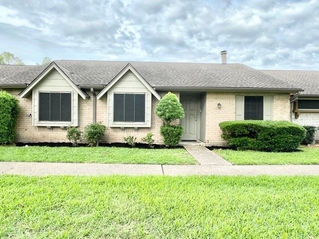 3918 Laura Leigh Dr - Photo 2 of 36