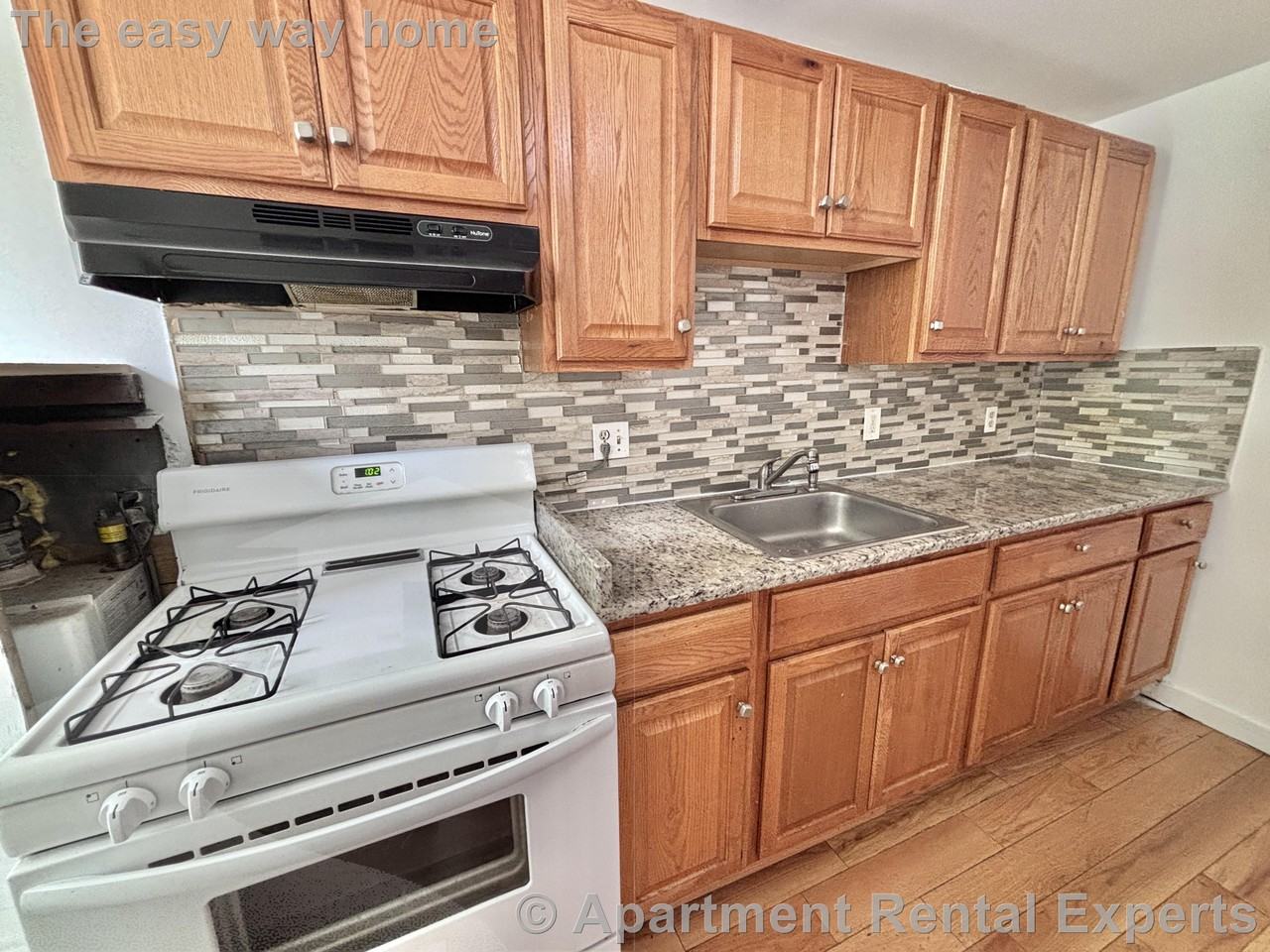 509 Medford St #2 - Photo 2 of 17