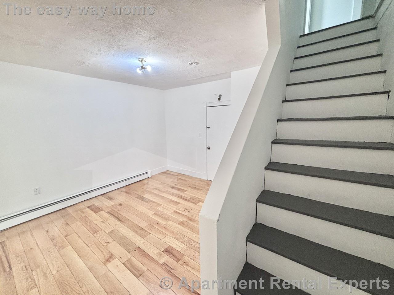 509 Medford St #2 - Photo 6 of 17