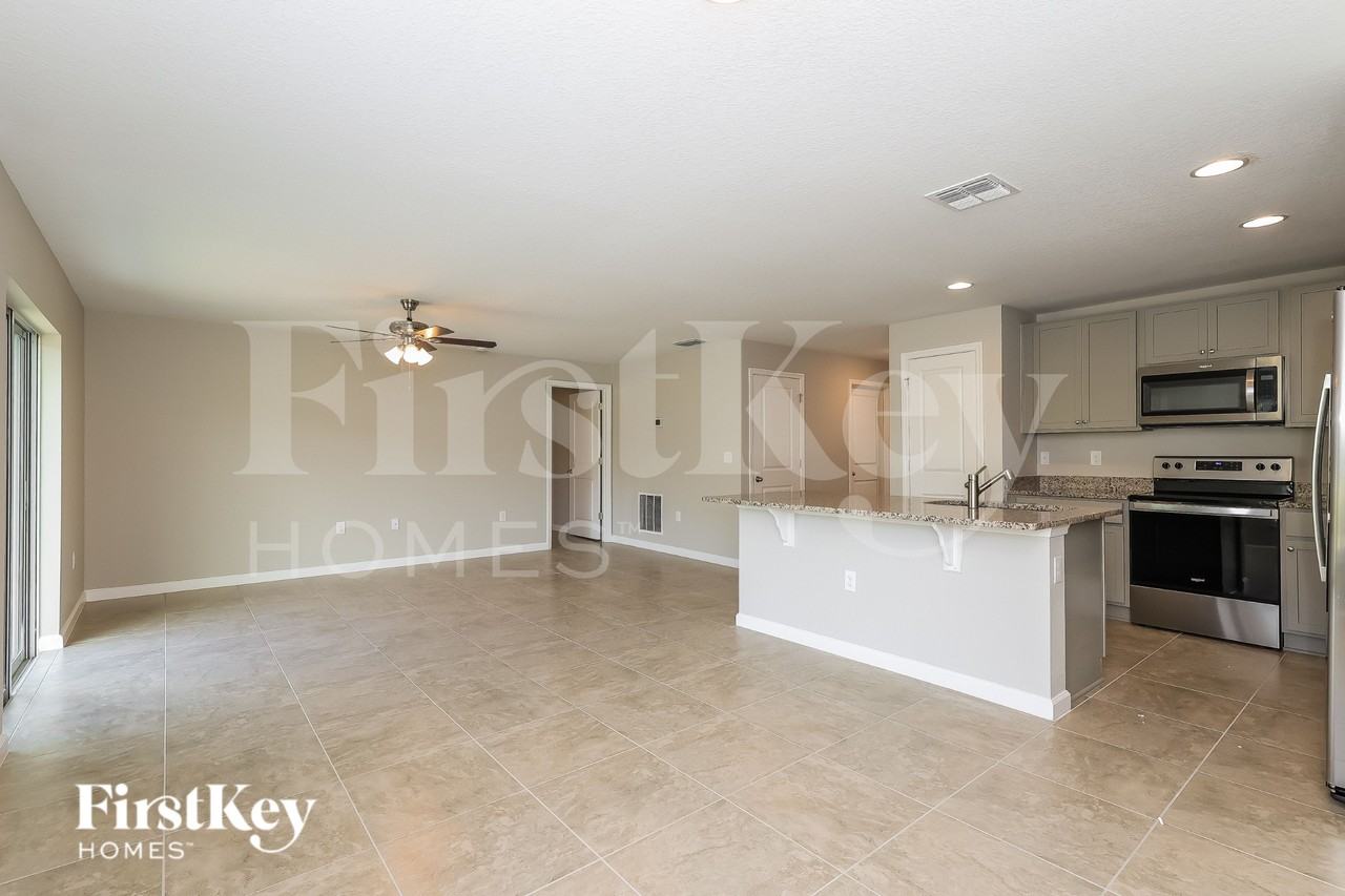 219 Southern Breeze Loop - Photo 5 of 15