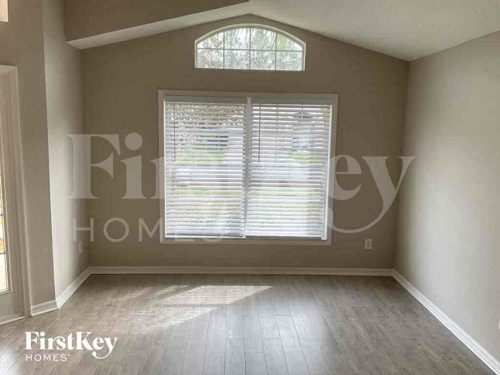 14140 Sapphire Bay Cir - Photo 3 of 18