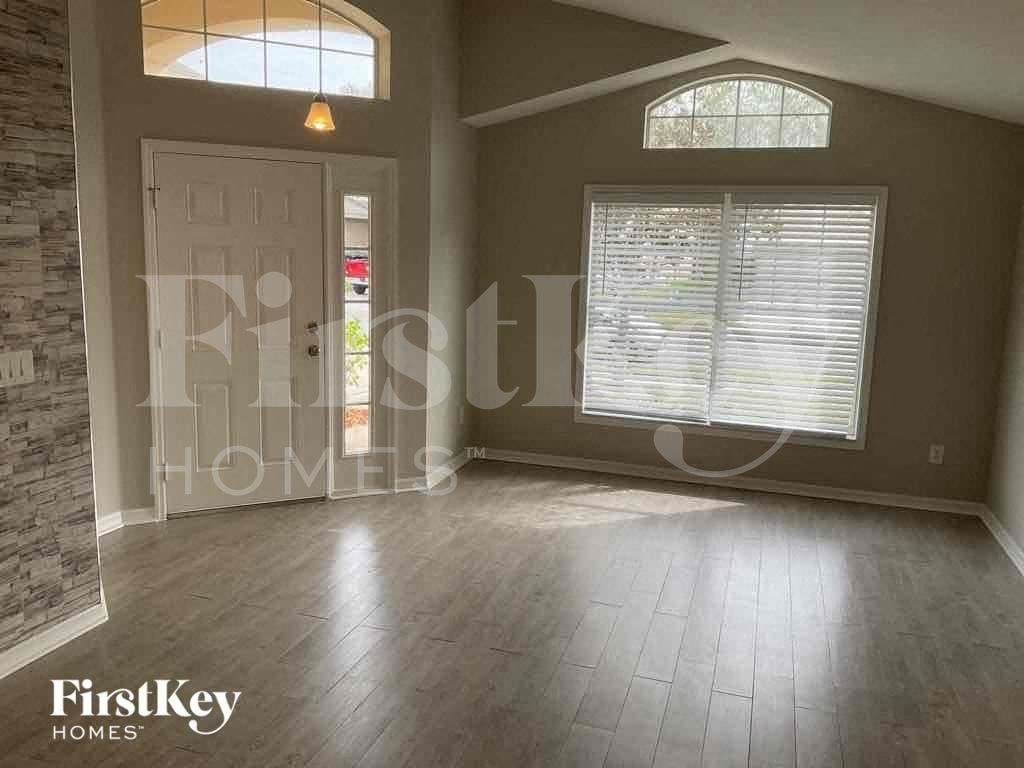 14140 Sapphire Bay Cir - Photo 4 of 18