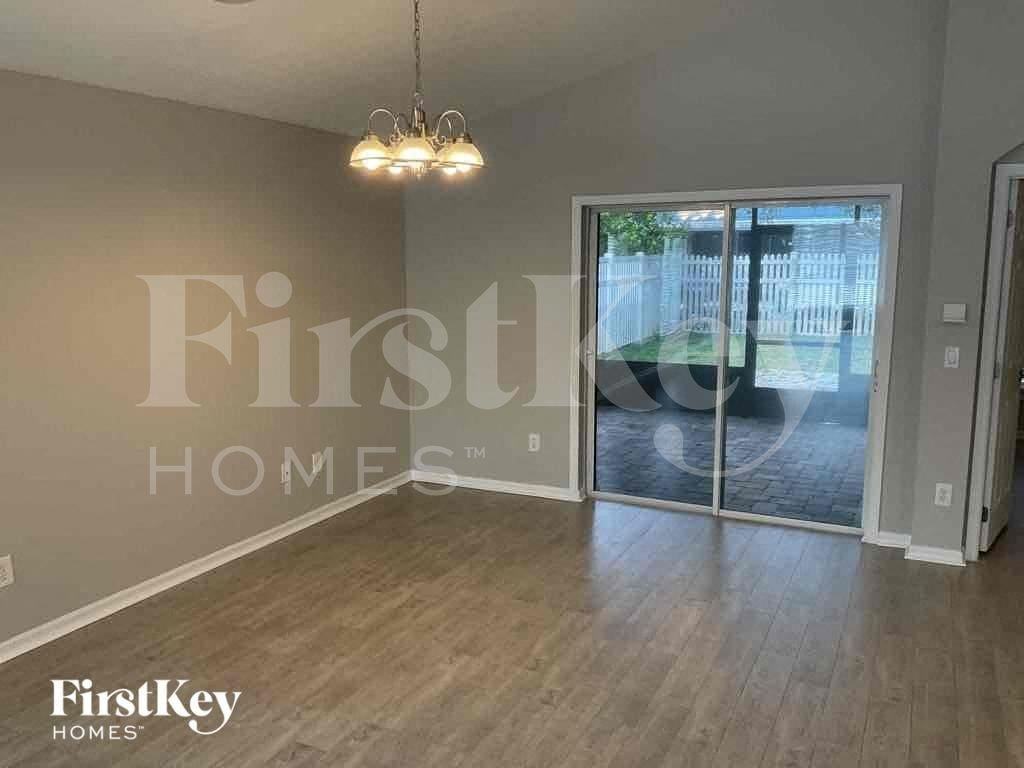 14140 Sapphire Bay Cir - Photo 5 of 18