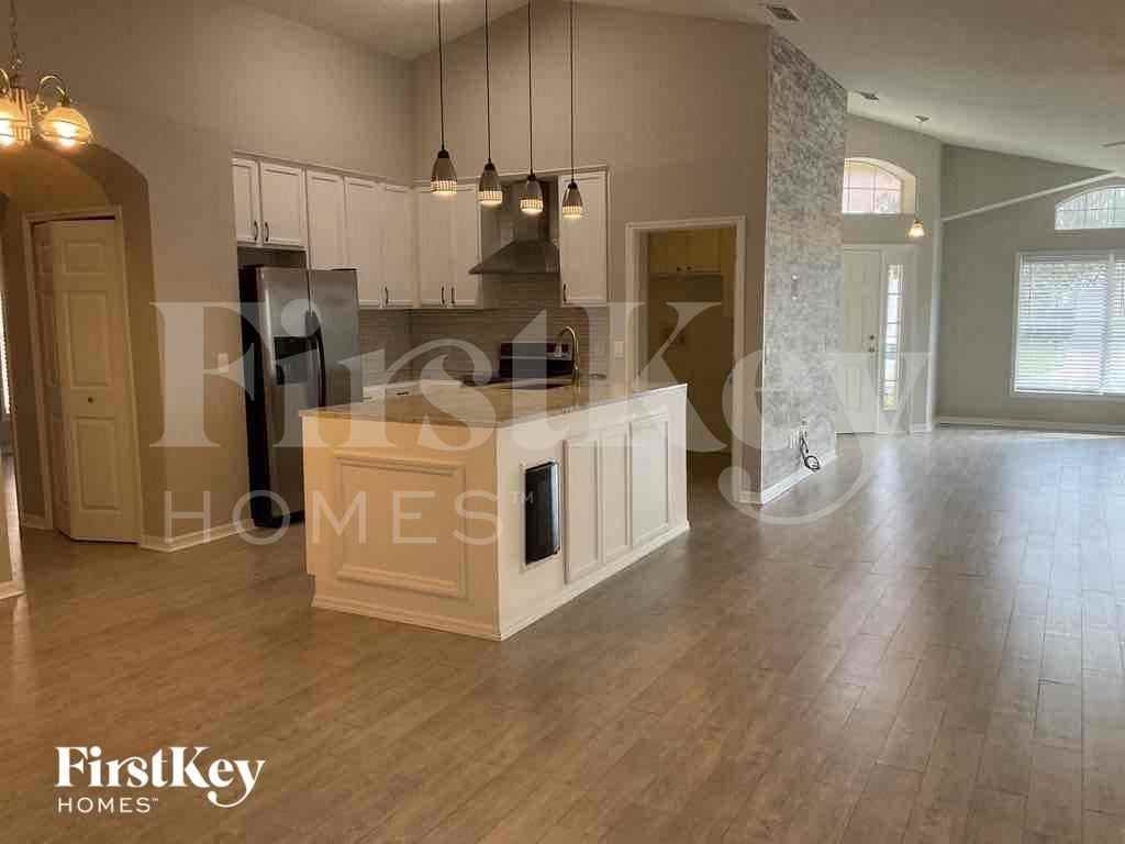 14140 Sapphire Bay Cir - Photo 7 of 18