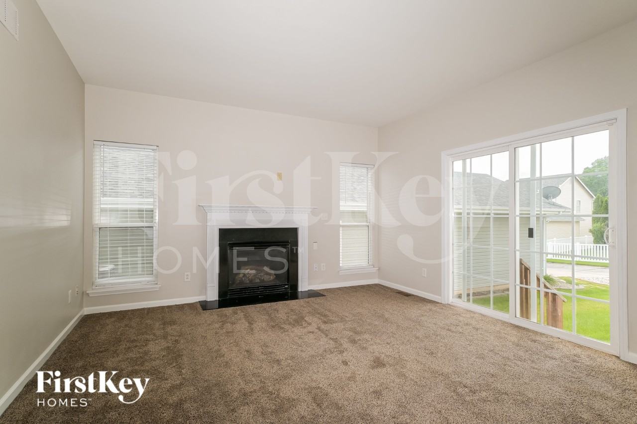 217 Hawksbury Pl - Photo 5 of 16