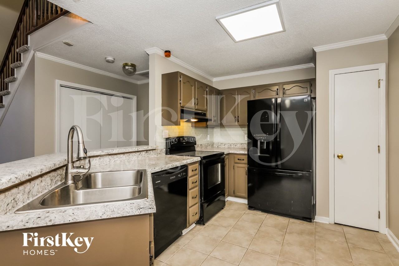14823 Forest Mist Way - Photo 6 of 15