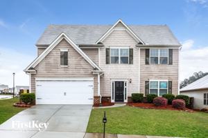 featured image of 4218 Spruce Trl