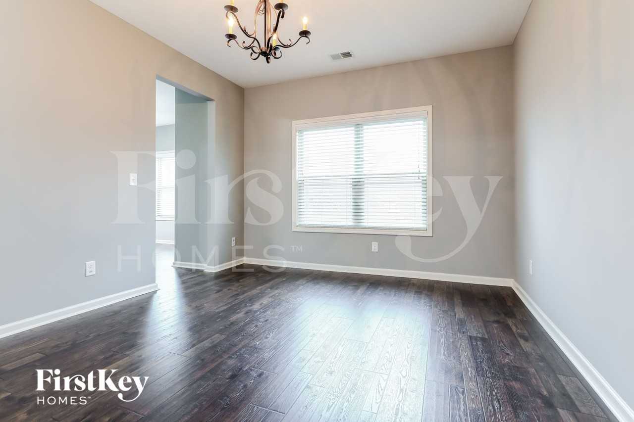 4218 Spruce Trl - Photo 3 of 15